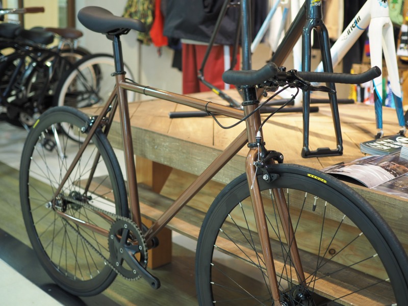 CARTEL BIKES “AVENUE LO” 新色 BROWN(ブラウン) と 人気カラー CHROME 