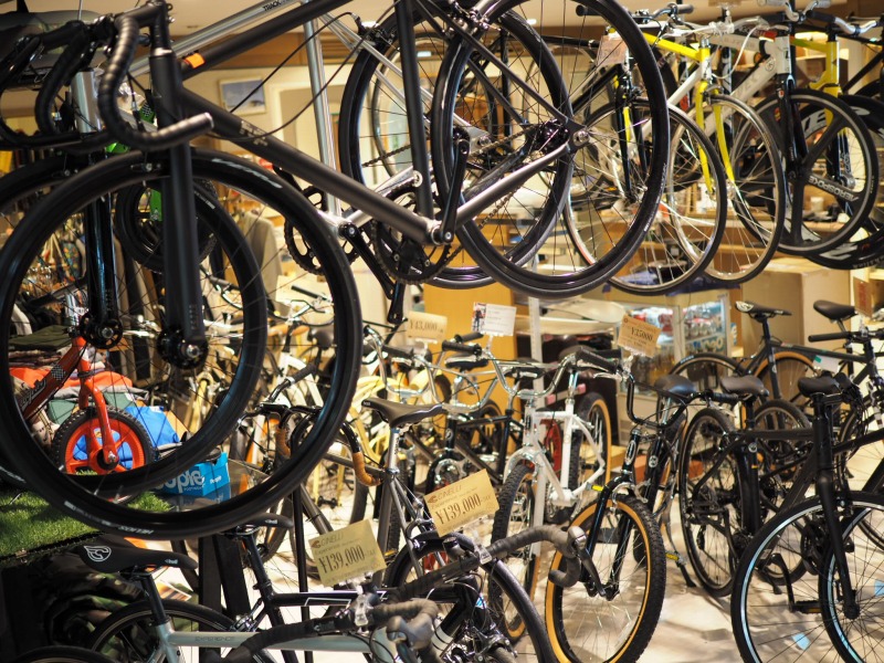 札幌でカッコいい おしゃれな自転車をお探しの方は 4プラ6階 LOV 