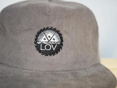 【GRINDLODGE x LOV】SAW LOV刺繍CORDUROY CAP(GRY/WHT)