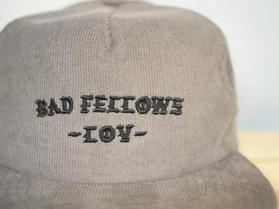 【GRINDLODGE x LOV】BADFELLOW刺繍CORDUROY CAP(GRY/WHT)