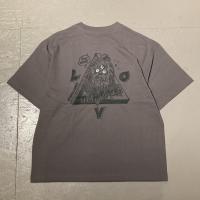 【GRINDLODGE x LOV】Collab Printed T-Shirt-C/LOVEYE-